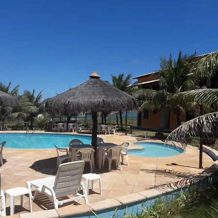 Itacimirim Village Pe Na Areia Exterior photo